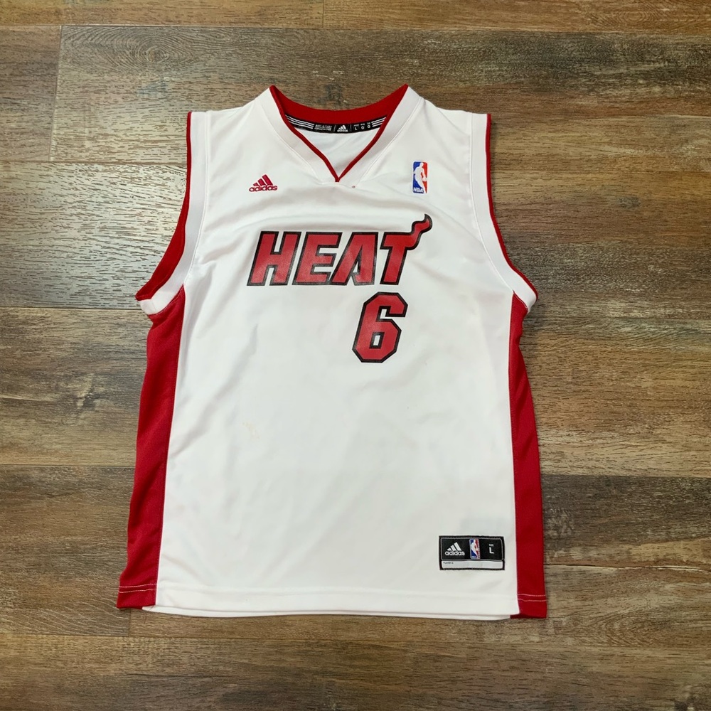 Miami Heat NBA Basketball Jersey LeBron James #6 Size youth 14-16